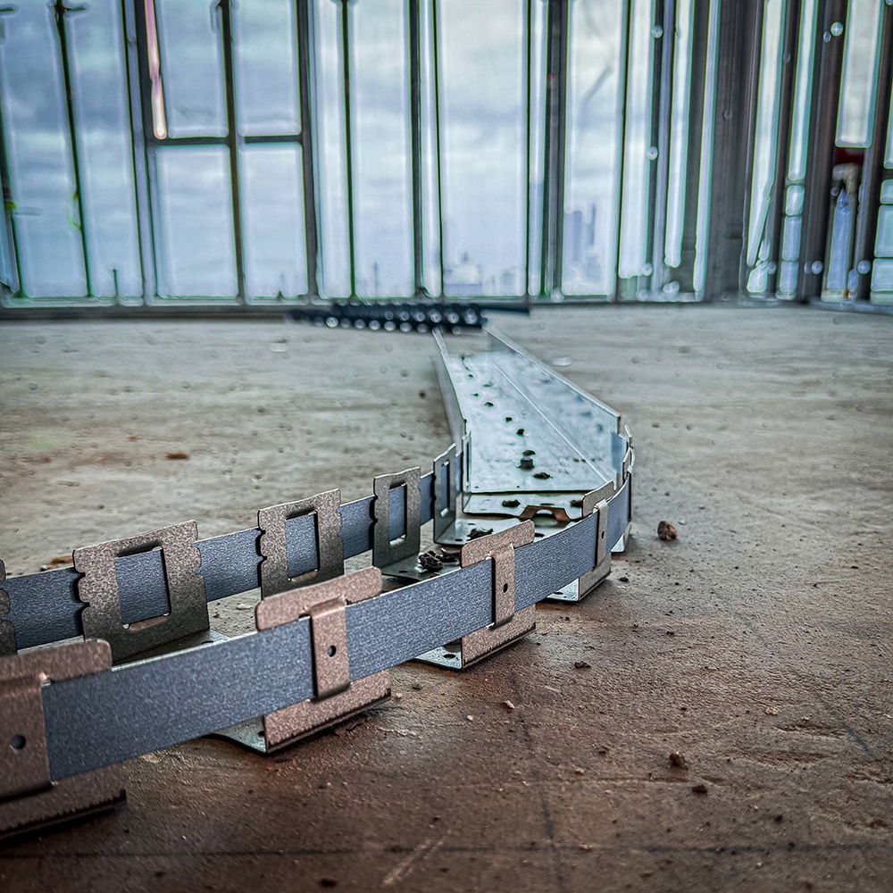Flexible Track with Spine 0.5 BMT 2400mm